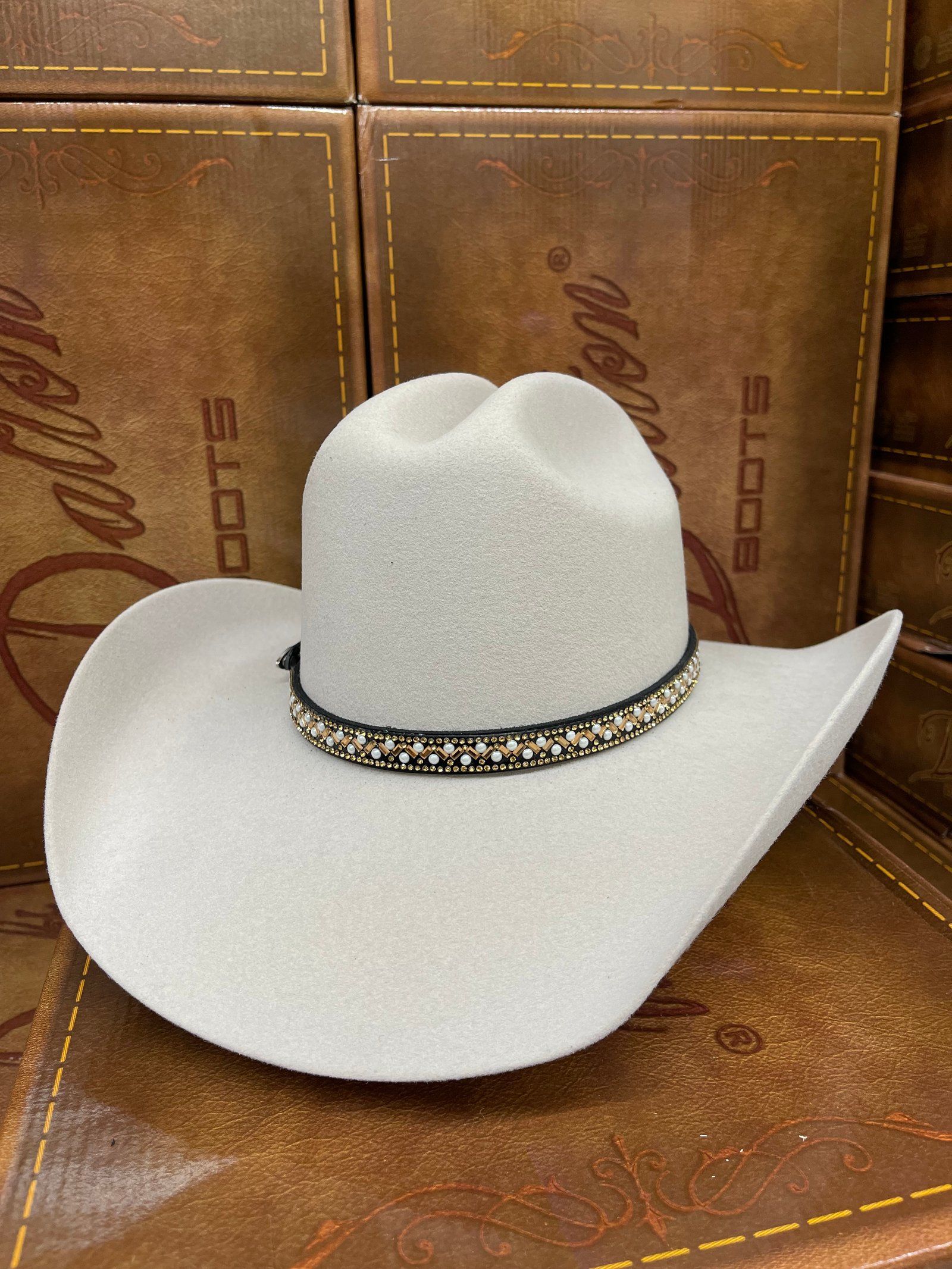 White Bead Gold Rhinestone