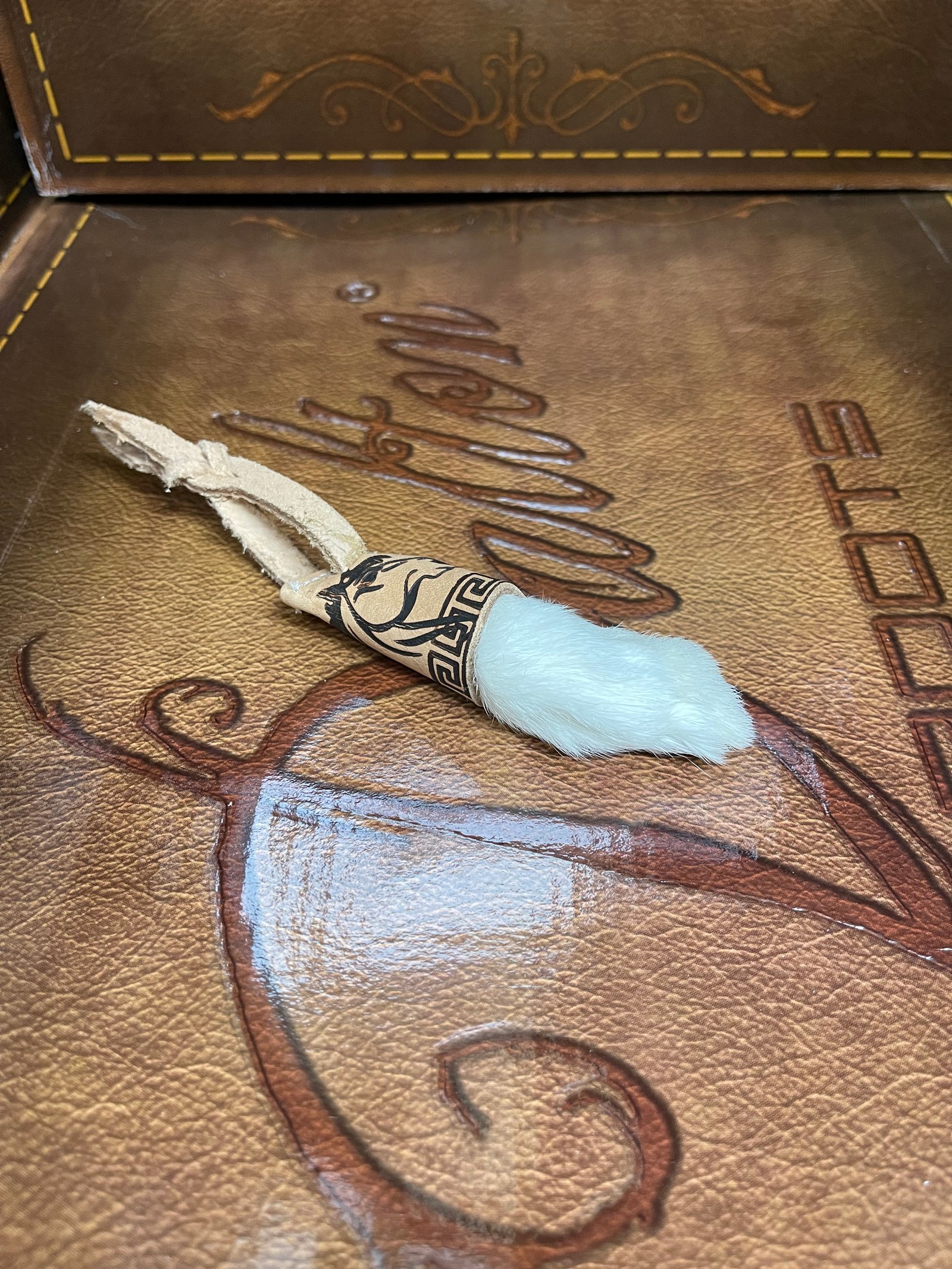 Rabbit Foot Natural Leather