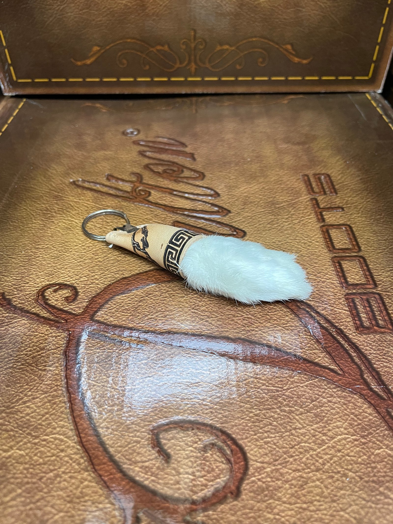 Rabbit Foot Natural Leather